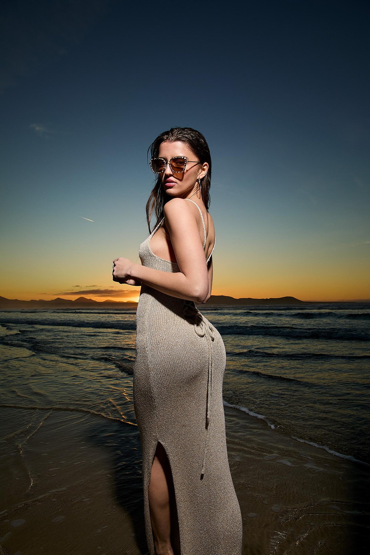 Maxi dress with lace